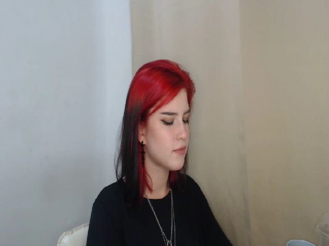 Live sex webcam photo for KateKoss #256298496