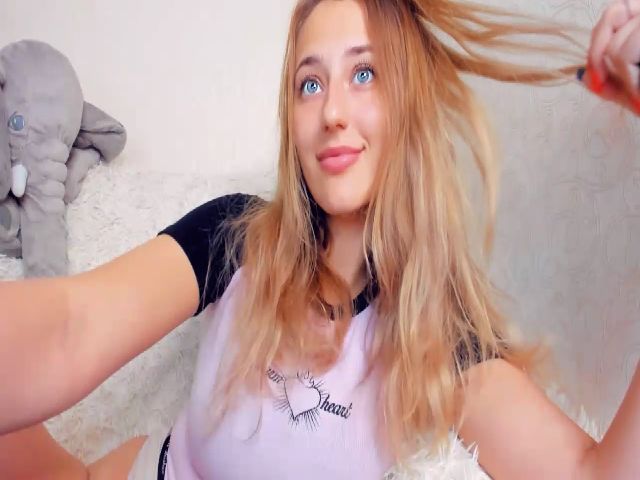 Live sex webcam photo for JNeir_ #263581320