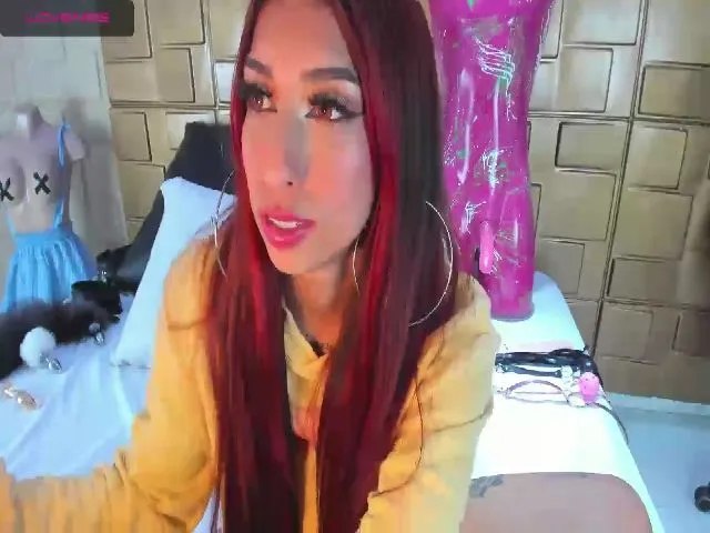 Live sex webcam photo for CandyLaw_ #254213821