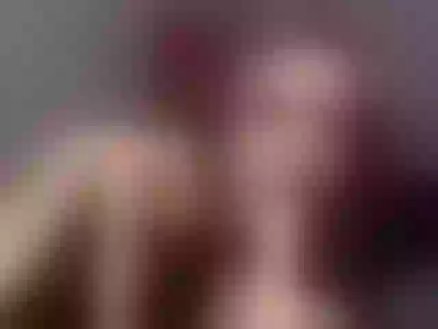 Live sex webcam photo for KimCooper #241037783