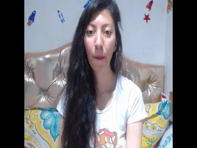 Live sex webcam photo for Kaymilf #252948953