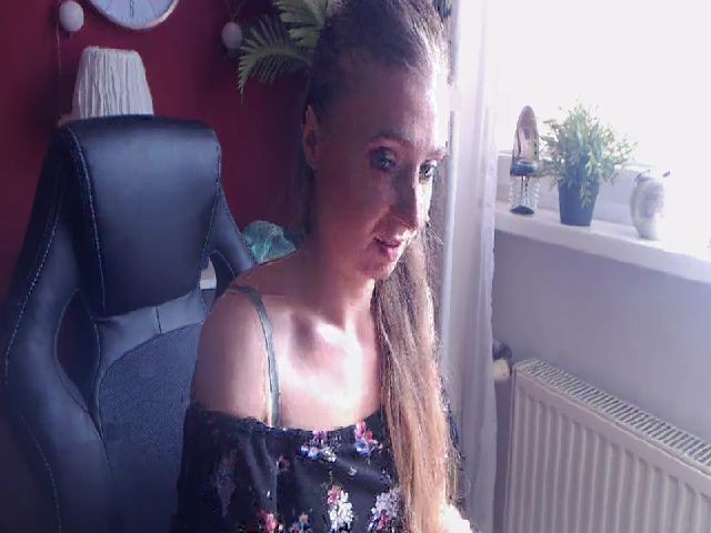 Live sex webcam photo for StarALENA #254144729