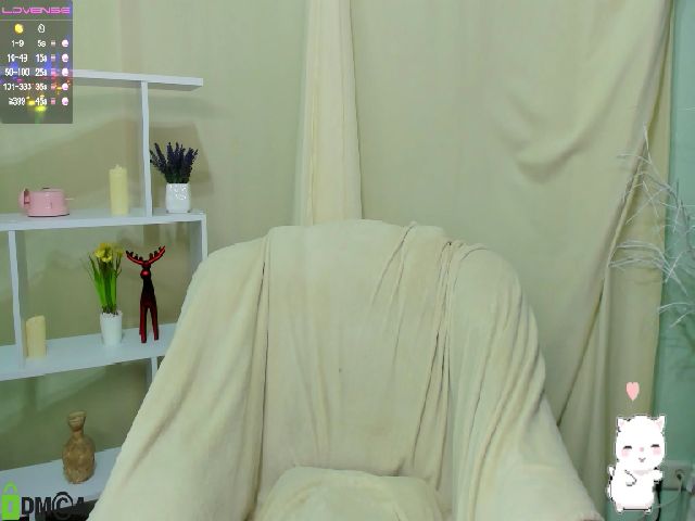 Live sex webcam photo for Gloria_grey_ #259571483