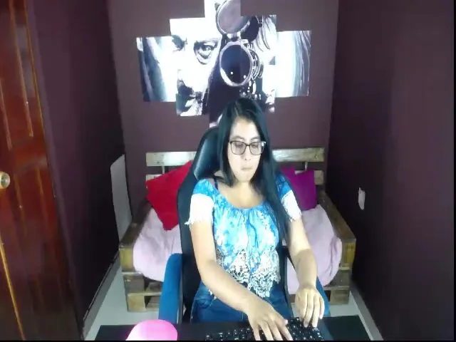 Live sex webcam photo for Hana_cute #259474706