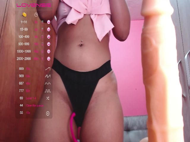 Live sex webcam photo for Victoria_Sims #265021723