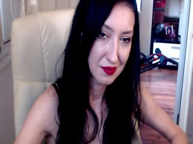 Live sex webcam photo for MistressNadia #259838563