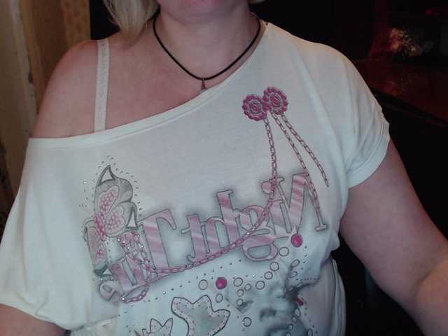 Live sex webcam photo for Alisa1917 #241092983