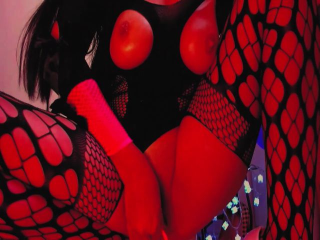 Live sex webcam photo for Angelinque #255211221