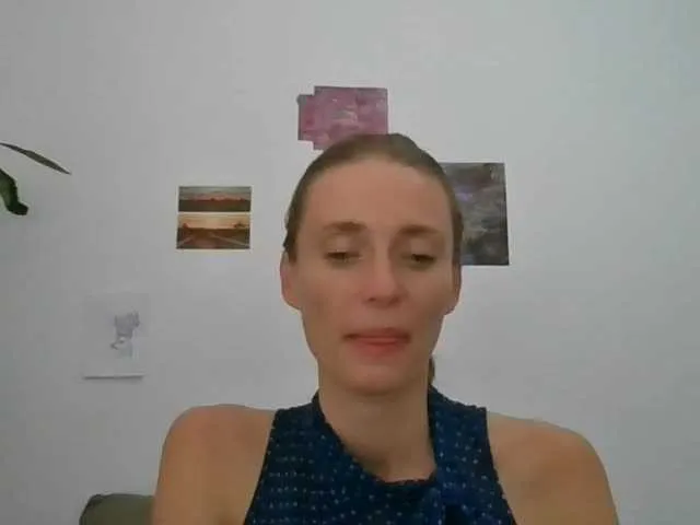 Live sex webcam photo for CelesteKissab #240930998