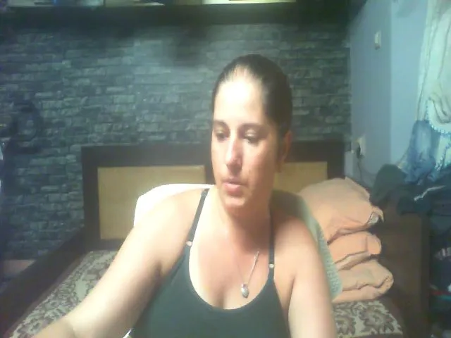 Live sex webcam photo for MGabrielle #258587695