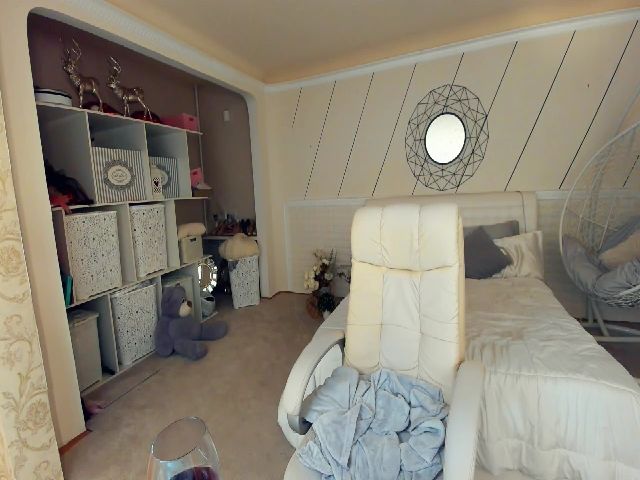 Live sex webcam photo for ArielAniston #253534222