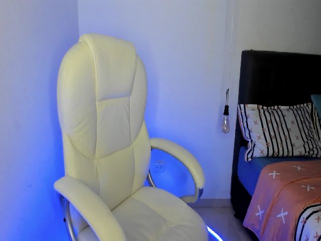 Live sex webcam photo for SalemJimenez #252436131