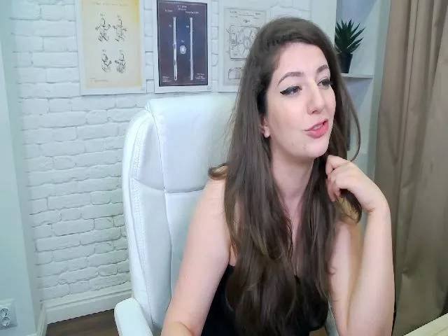 Live sex webcam photo for LorryLay #254861748