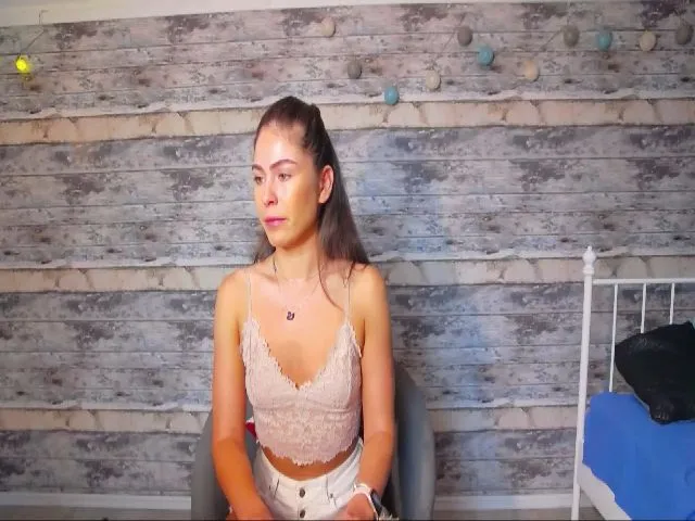 Live sex webcam photo for Naiadde #258620309