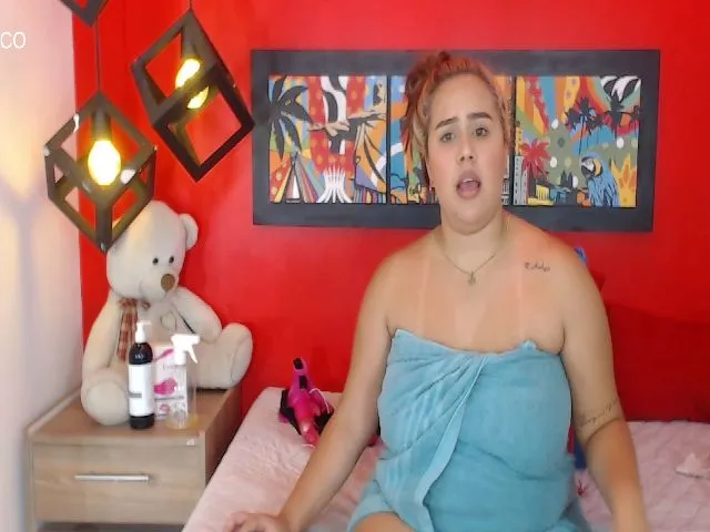 Live sex webcam photo for Evelyn_Monroe #253986196
