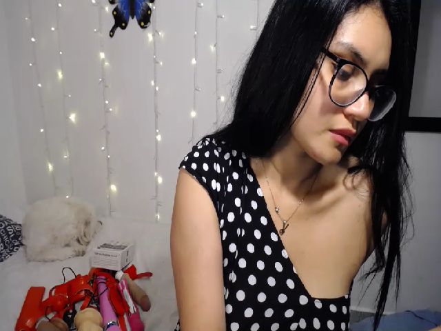 Live sex webcam photo for ANNPARDO #258048898