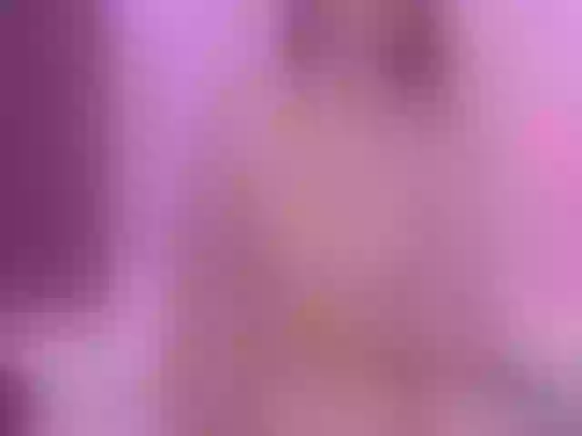 Live sex webcam photo for Sharlotte_e #259671483
