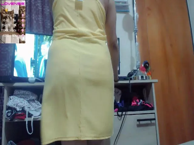 Live sex webcam photo for Meganhill_ #258976676