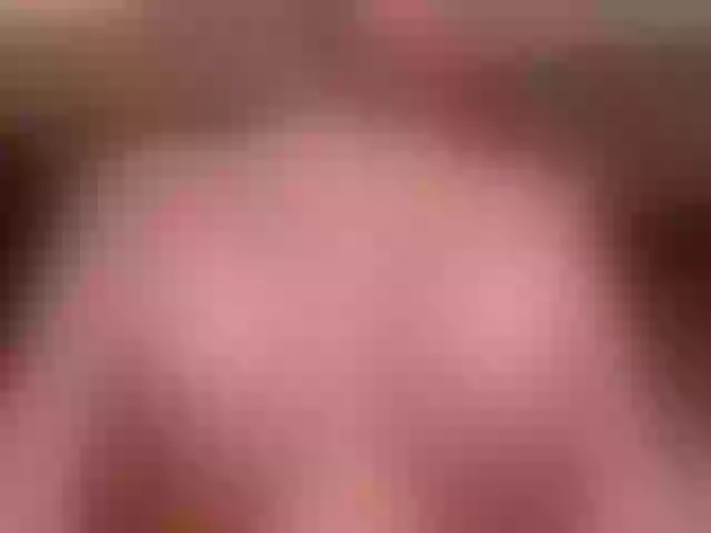 Live sex webcam photo for JenniferLuvv #253359772