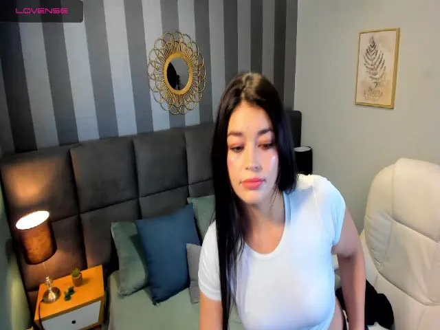 Live sex webcam photo for Candace_white #259956329