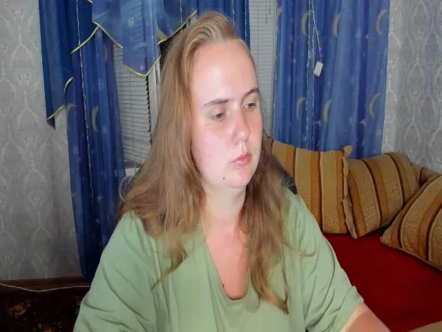 Live sex webcam photo for MaryKent #256388176