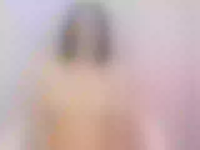 Live sex webcam photo for eliza01 #241855875