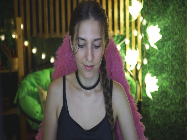 Live sex webcam photo for SoloVB #254810729