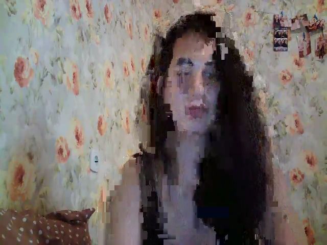 Live sex webcam photo for lolly_hollyy #255910196