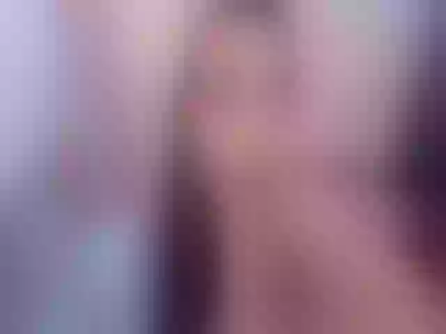 Live sex webcam photo for Lil_PrincessG #264688703