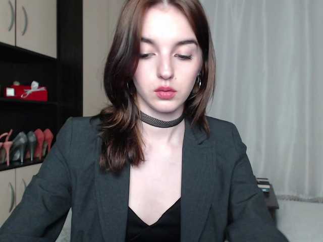 Live sex webcam photo for -LadyLUCK- #242446389