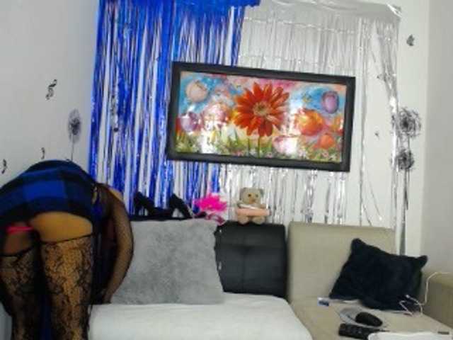 Live sex webcam photo for aodanis #263984582