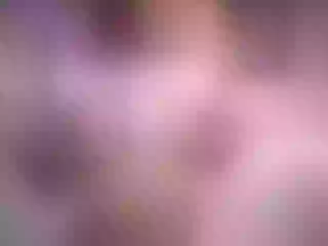 Live sex webcam photo for JuicyyAngel #241153794