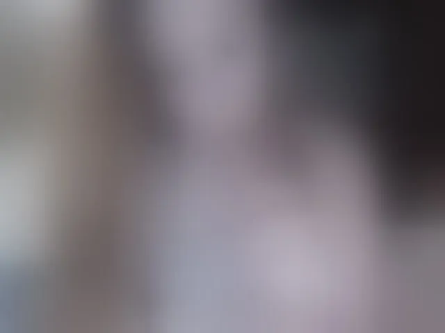 Live sex webcam photo for QueenKM #255664016