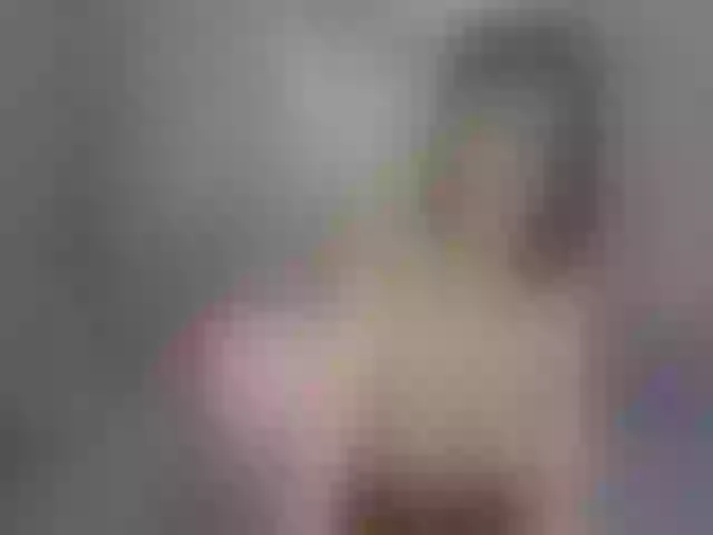 Live sex webcam photo for CarlitaLuv #265324351