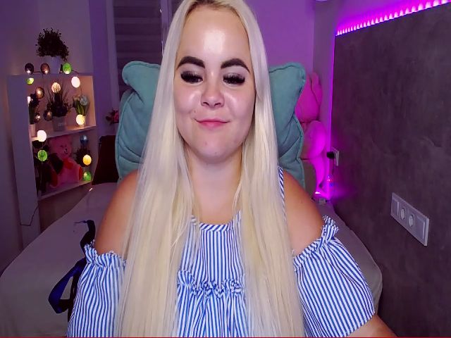 Live sex webcam photo for Jenni__fer #252909925