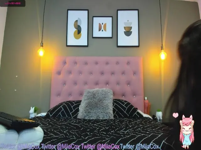 Live sex webcam photo for Miia_cox #261327919