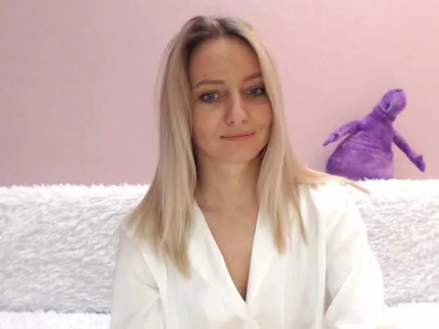 Live sex webcam photo for Gamora- #241141372