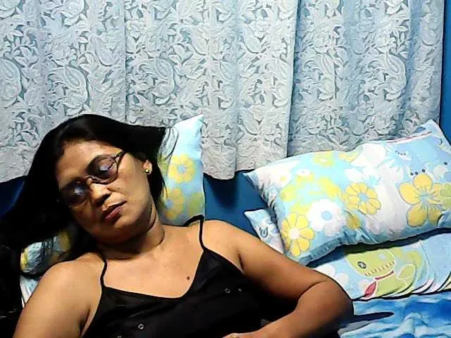 Live sex webcam photo for hOtGranny4u #241408502