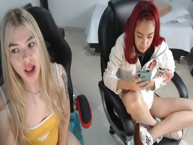 Live sex webcam photo for shalomheros #258458628