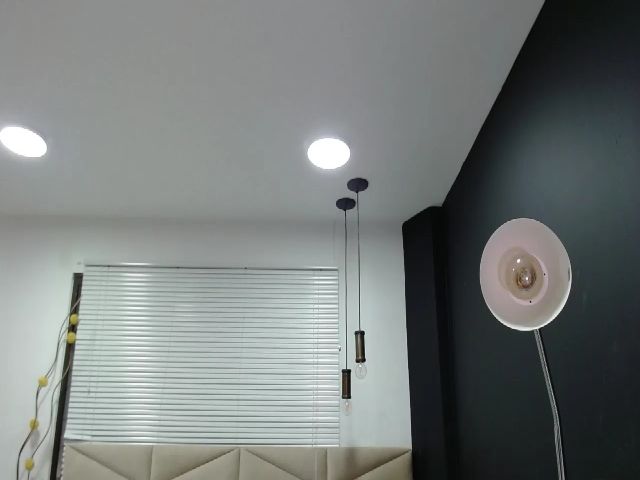 Live sex webcam photo for ShenLong3 #252677653