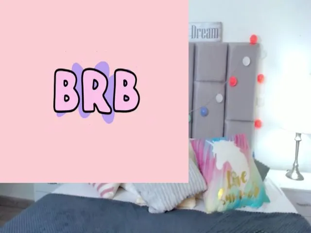 Live sex webcam photo for Mia_thompsons #255948141