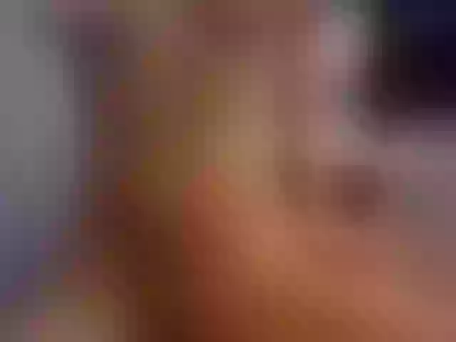 Live sex webcam photo for HelenAmour #253771095