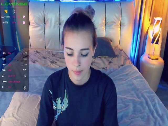 Live sex webcam photo for MariaCharming #257620487