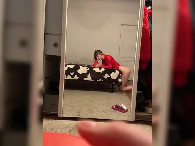 Live sex webcam photo for velvetvirgin #260308735