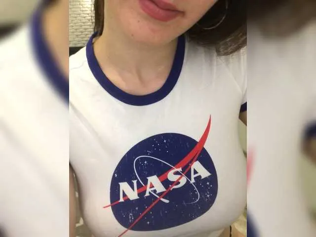 Live sex webcam photo for sexxfamily #255401295