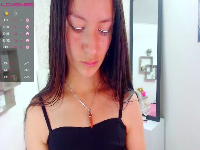 Live sex webcam photo for Nayis_sexy #255544746