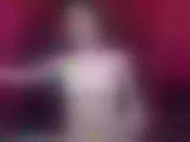 Live sex webcam photo for LauGarciaa #252807343