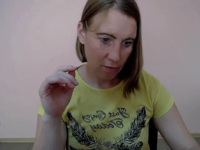 Live sex webcam photo for ChloePlay #255369652