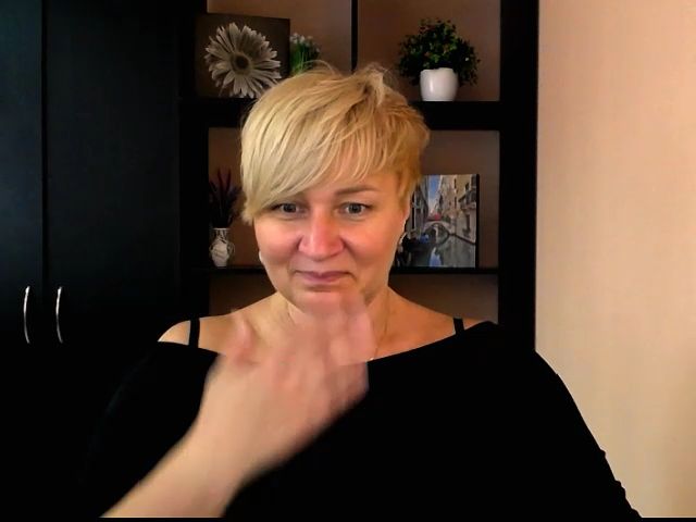 Live sex webcam photo for KailyMey #260020493