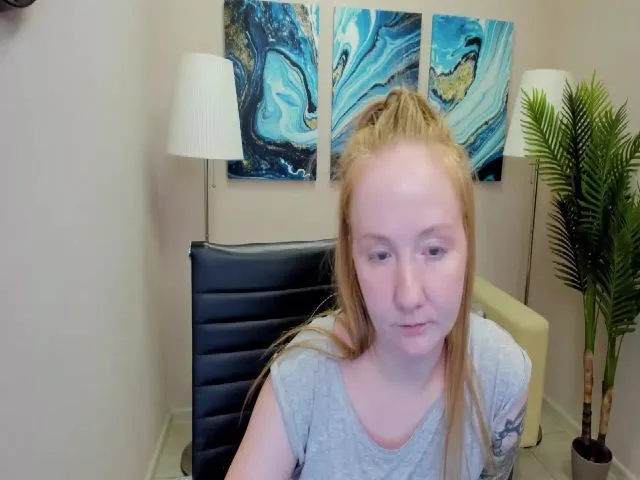 Live sex webcam photo for StunningKelly #257064835